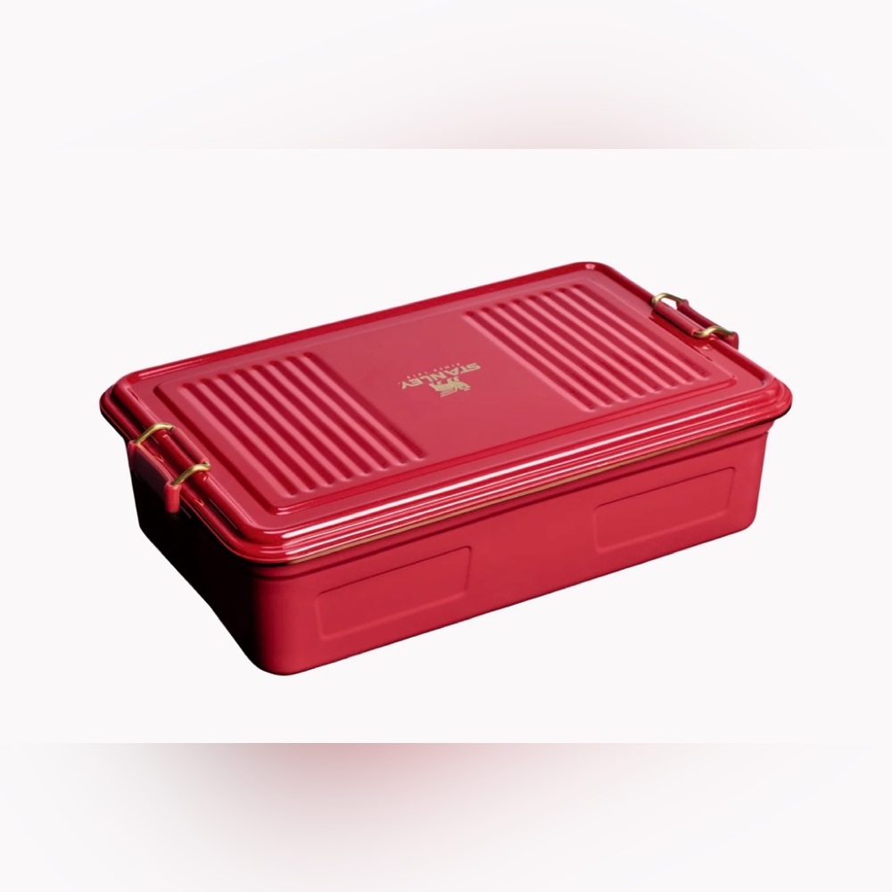 Stanley 4.2 QT Legendary Useful Box